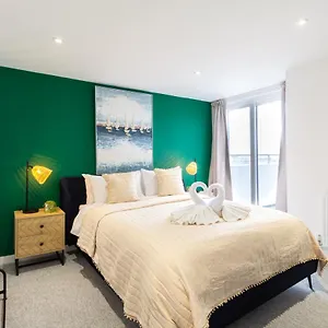 Regent Grand Penthouse Apartment
